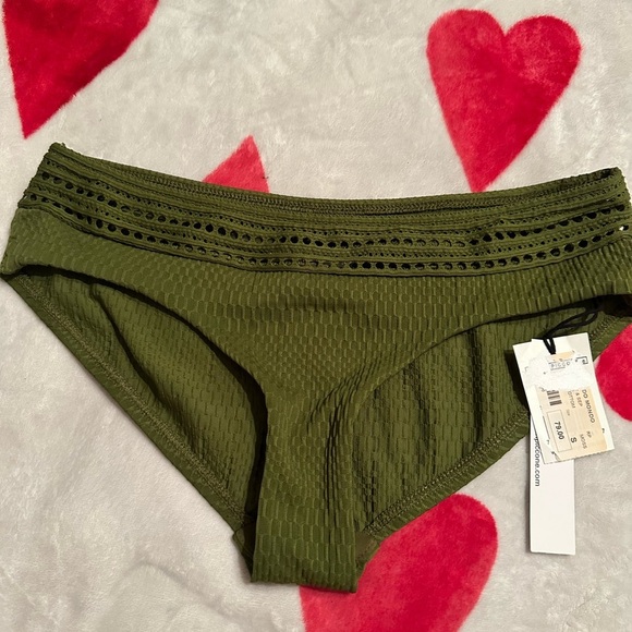 NWT Robin Piccone Perla Crochet Bikini Bottoms color moss - Picture 3 of 9